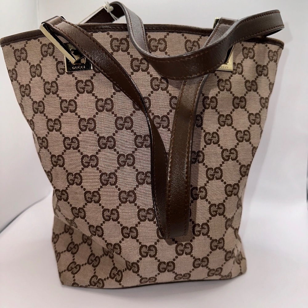 GUCCI small handbag/mini bucket tote